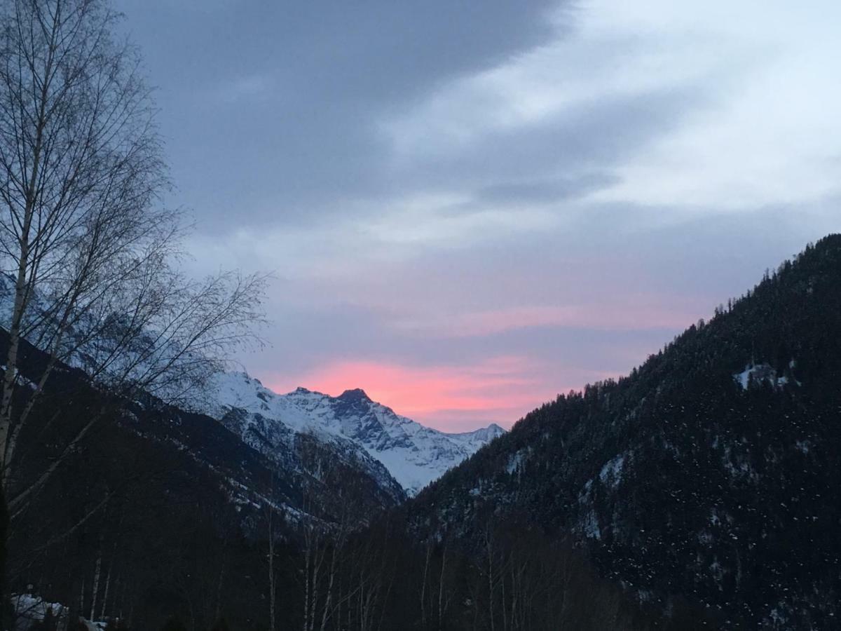 Volleges Chambres D'Hotes Pres De Verbier المظهر الخارجي الصورة